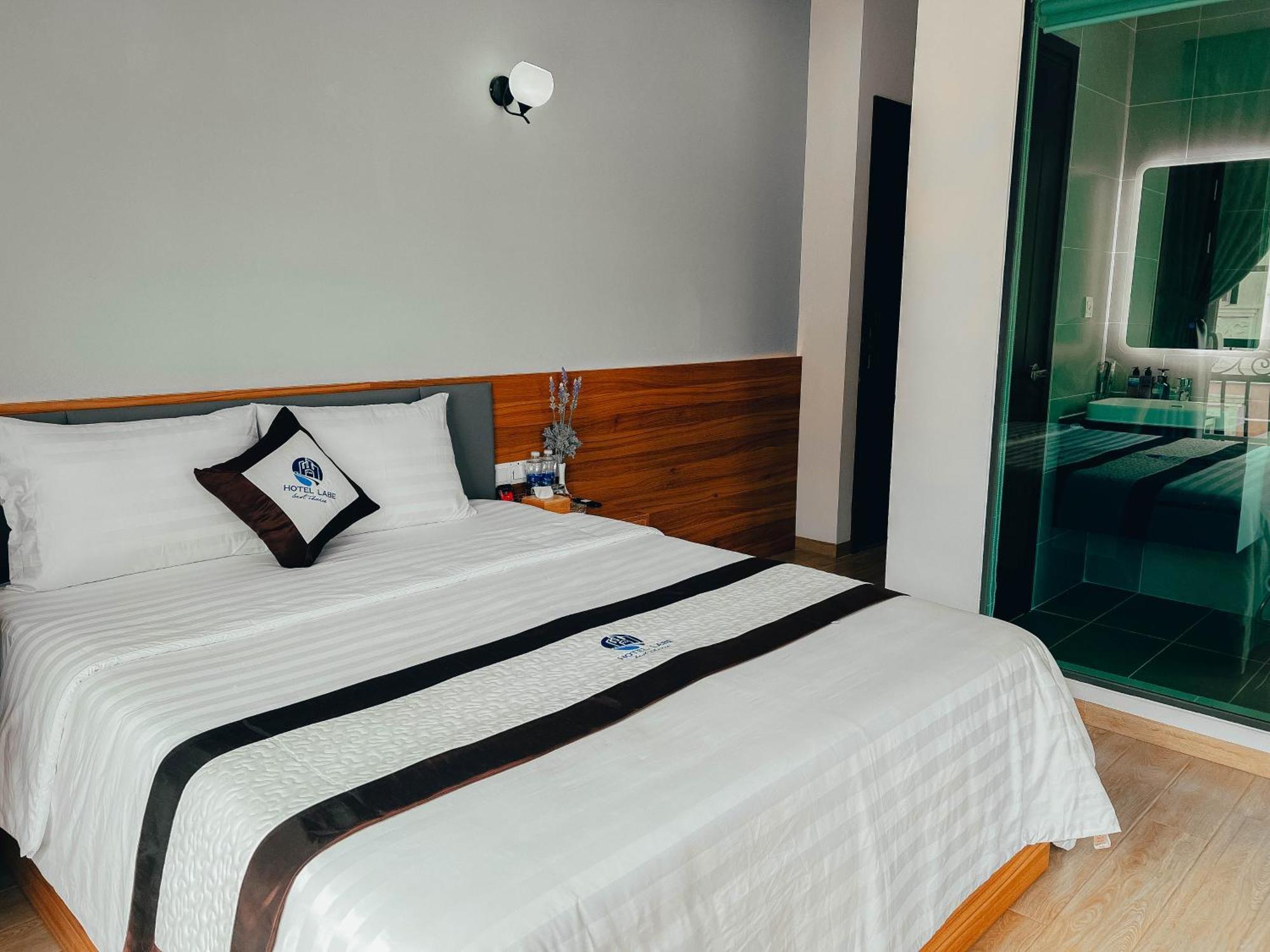 Labe Hotel Дуонг-Донг Экстерьер фото
